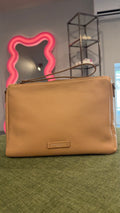 Nora Pouch
