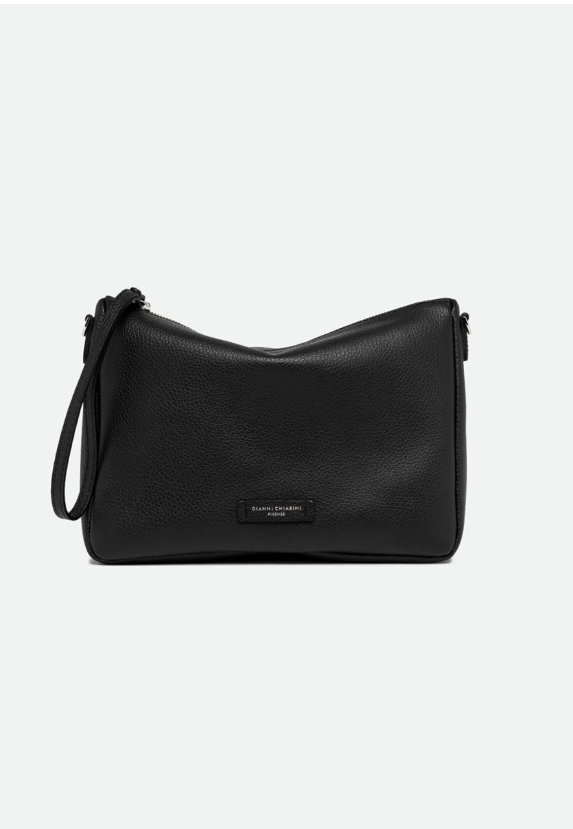 Nora Pouch