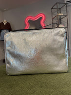 Nora Pouch